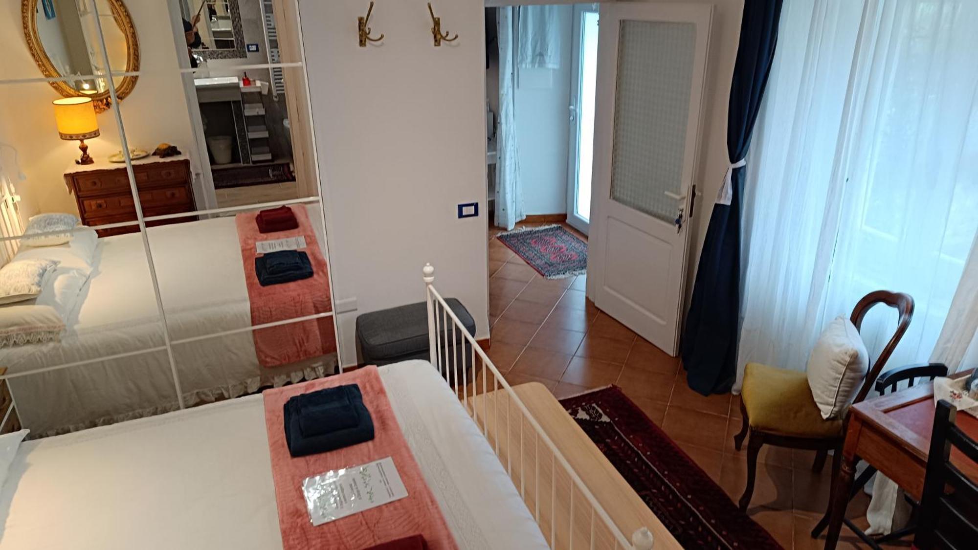 La Graziosa Dorata Lerici San Lorenzo Villa Indipendente 2 Persone Parcheggio Gratuito Esterno foto